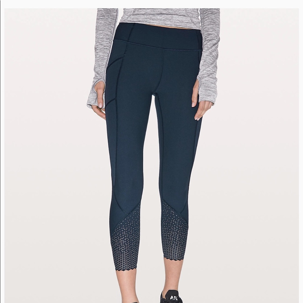 EUC Size 10 Lululemon Tight Stuff Leggings